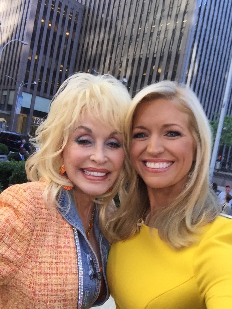 Ainsley Earhardt on Twitter: "How did I forget to post