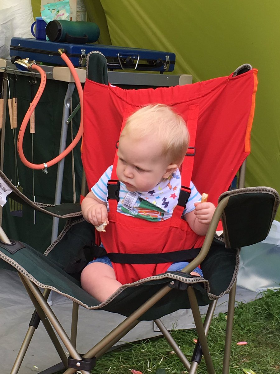 PaulJHoward's tweet image. #CampingProblems #Stuck #MummyWantedToRead @KDavies_