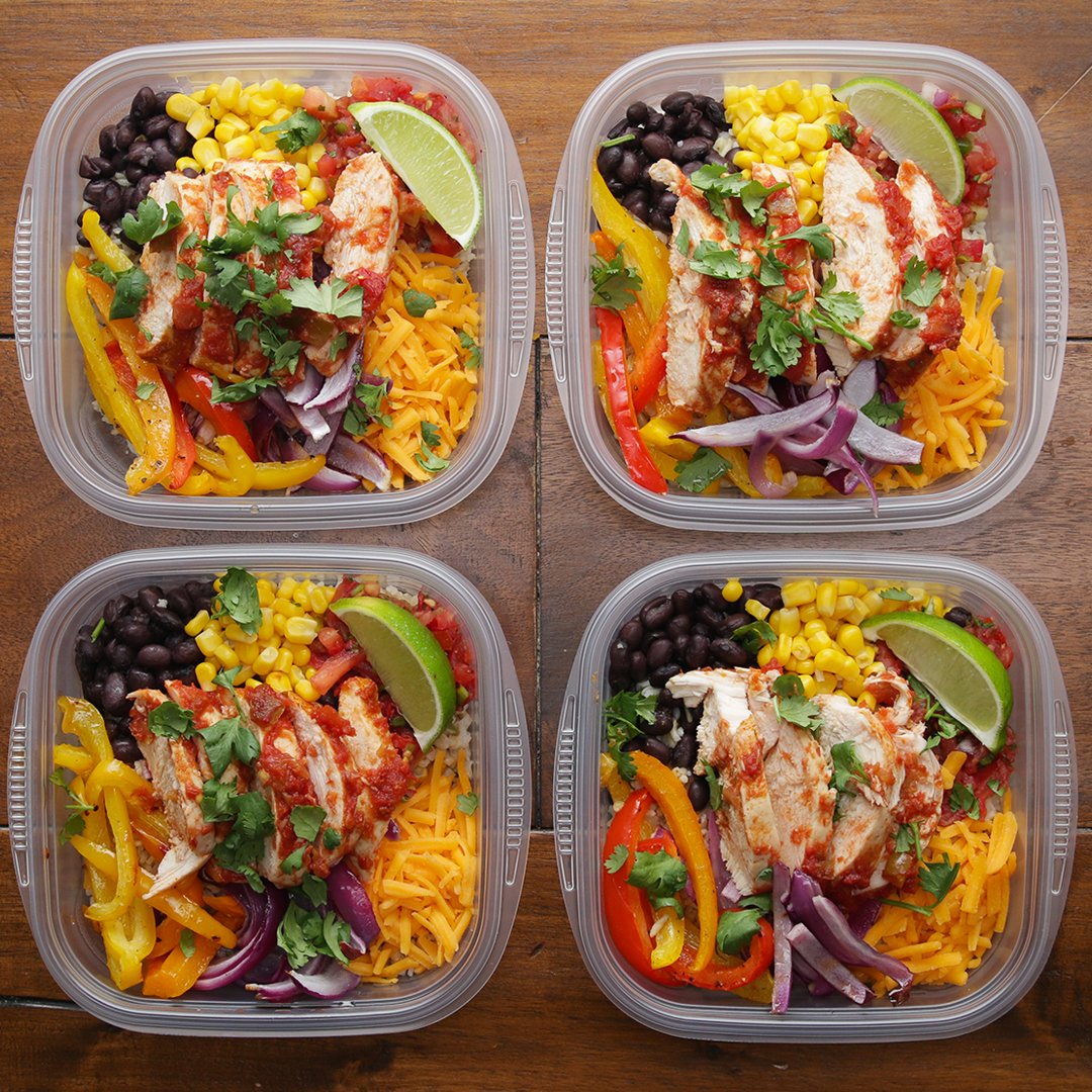 Recipes GIFs on Twitter: "Chicken Burrito Bowls https://t ...