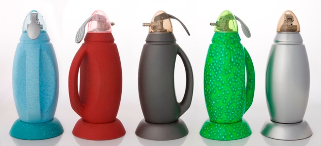 SafetyLabDesign's tweet image. A new concept of FireExtinguisher
#F1 #Formula1 Tecnology Color Red Testarossa #Ferrari
#design #itech
 #ItalianGP