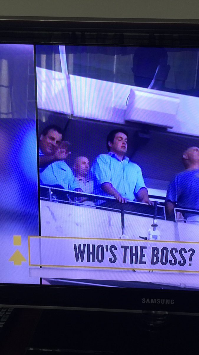 Dvec73's tweet photo. @Alsboringtweets making it big time!  On the Today show this morning with @GovChristie. Killing it boys! https://t.co/nkSmHGnskP