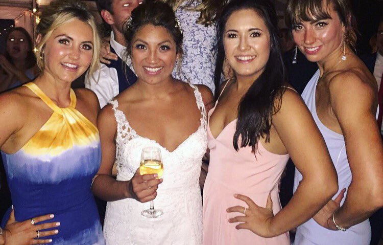 One of us got hitched! Congrats @AquabatiqueJaz 👰🏽🎩👯👯