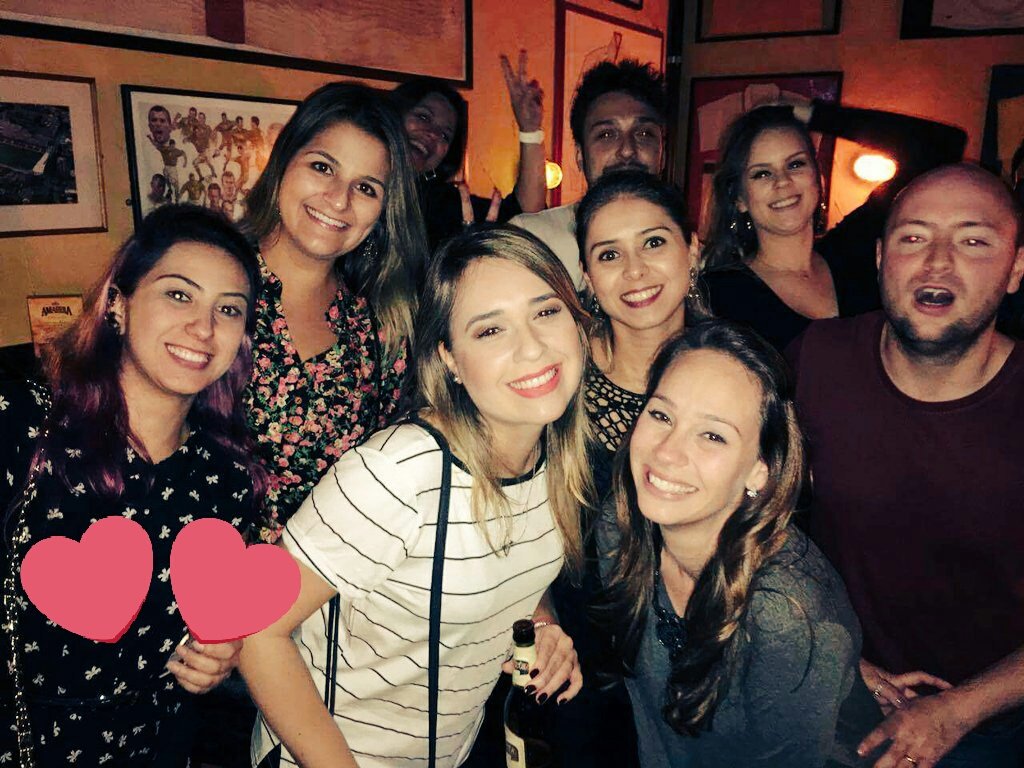 michelleswalter's tweet photo. Amor, amizade e saudade! #despedidadaquel https://t.co/m1mVBx3gIH