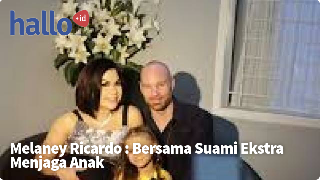 HalloIDR's tweet photo. Melaney Ricardo : Bersama Suami Ekstra Menjaga Anak https://t.co/qLRdg6wiRq https://t.co/z4p8HmWN12