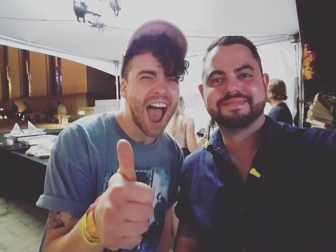 paramoremusicom's tweet image. NEW PHOTO of Taylor York with Marc Wilson from Warner/Chappell Music taken yesterday in Nashville, TN