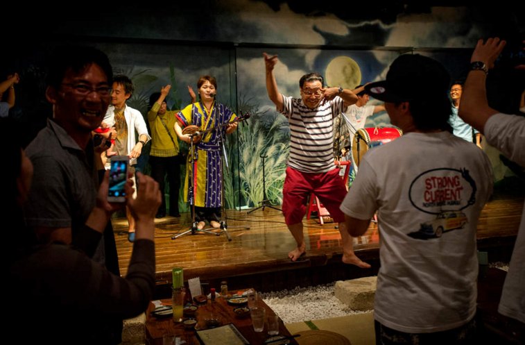 GEOfr's tweet image. 📷 Découvrez le Japon tropical et ses îles Ryūkyū, paradis exotiques🌴 Photos de @jameswdelano bit.ly/geo-photos-jap…