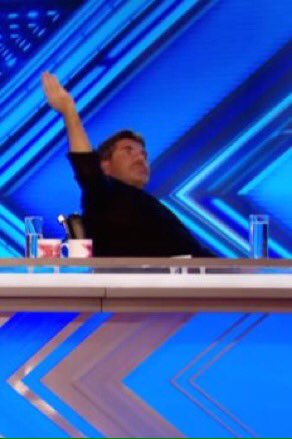 when u get ignored in the group chat &amp; then someone else puts something in &amp; gets a reply instantly