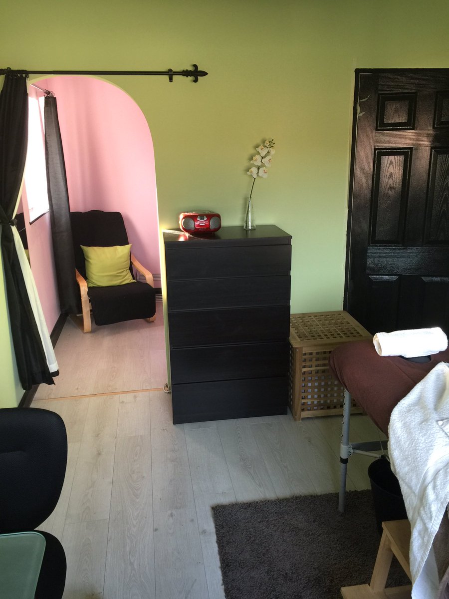 SimenceHT's tweet image. New treatment room. Taking bookings now!