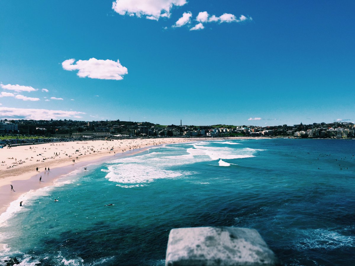 dscckyy's tweet photo. Bondi beach, NSW Australia https://t.co/aHTSpKyQII
