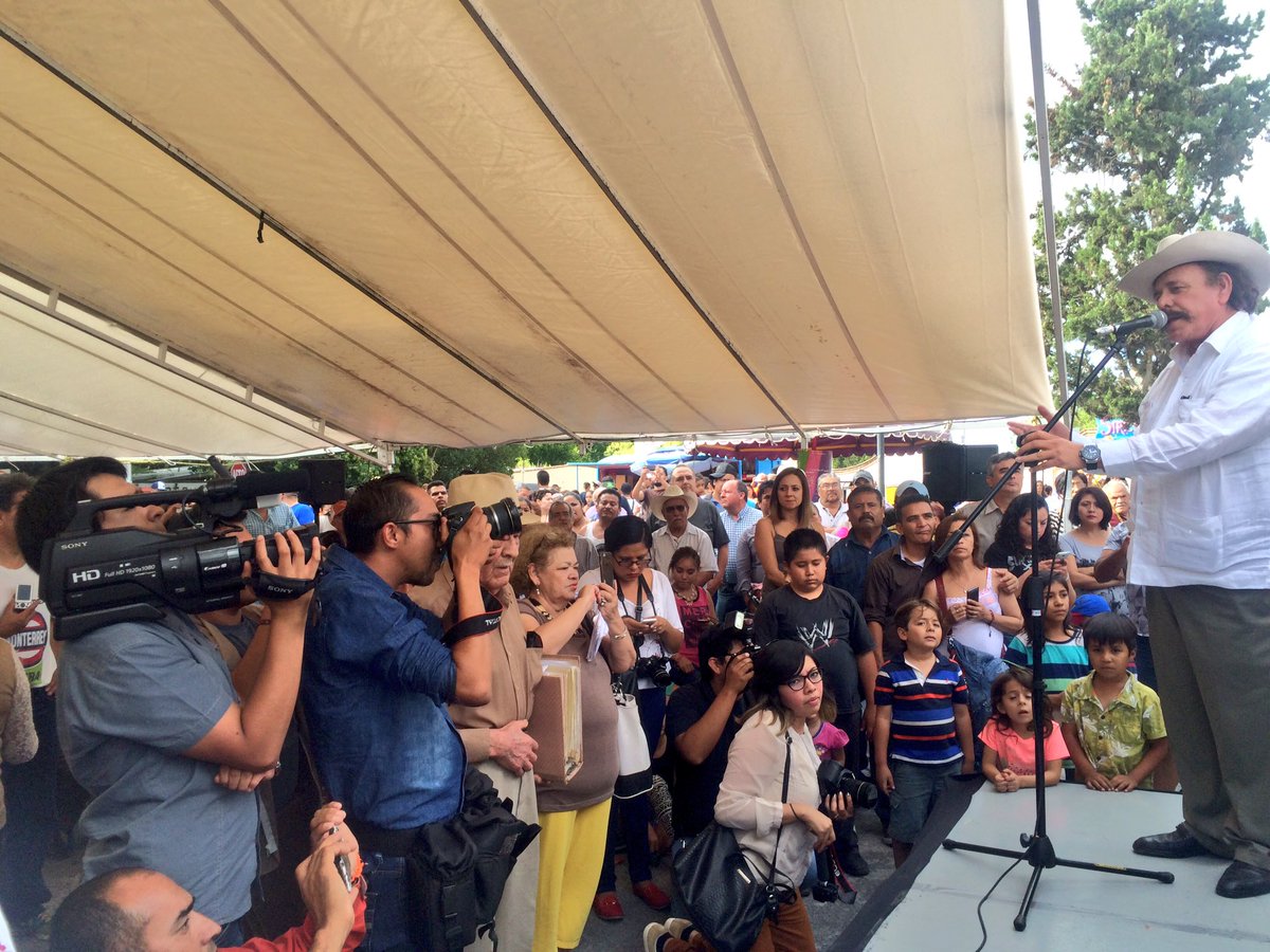 uncafeconcecygu's tweet photo. Cerrando gira en #Arteaga... Gracias por recibirnos tan emotivamente, estoy seguro que vienen cambios a #Coahuila. https://t.co/N8REGSelqb