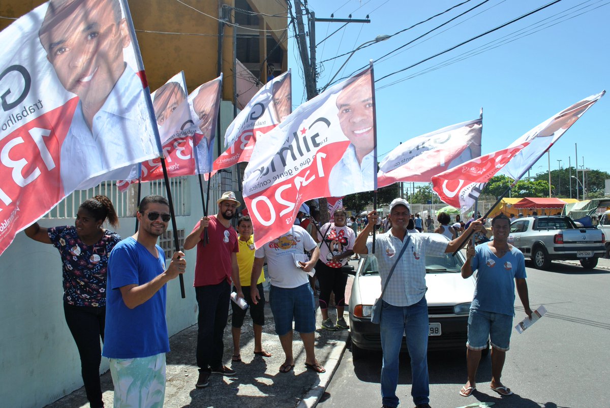 GilmarNoticias's tweet photo. A feira de Feu Rosa recebeu a família 13120 neste domingo (04).
#Gilmar13120 #TrabalhoQueAGenteConhece #FeuRosa https://t.co/jKX17W2Lf8