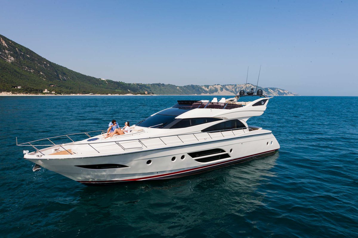 PalomaCSGO's tweet photo. gute yacht https://t.co/mhv3CFlGo3