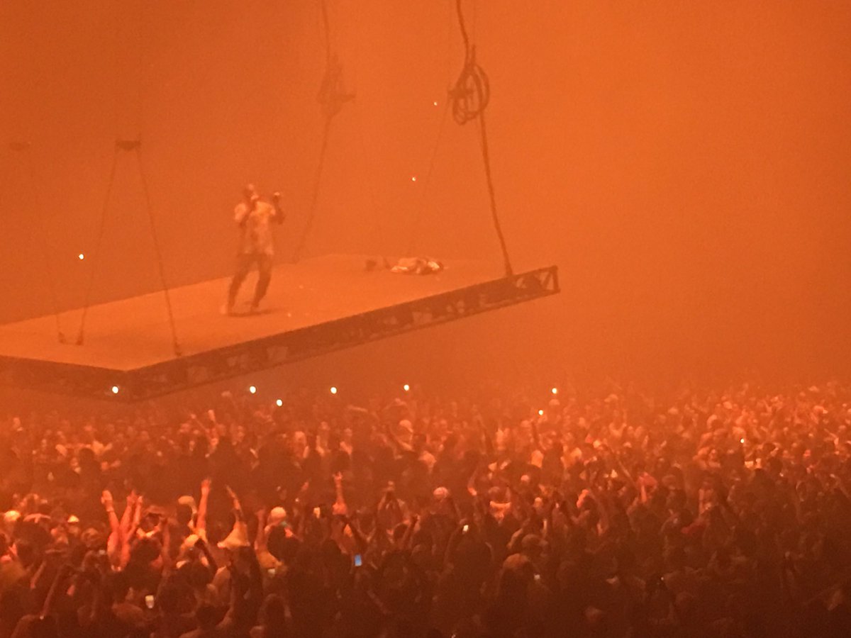 PCaparso's tweet photo. Kayne show last night was excellent. Think what you will but the man is an artist. https://t.co/nZX6J3IBtf