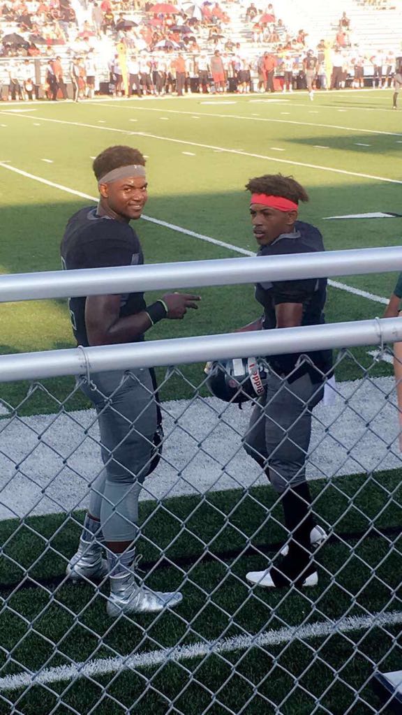 She_Reicy's tweet photo. S/O to CFHS VARSITY FOOTBALL TEAM for bringing home the dub 💚🏈⚔ #4 #2 @doriananthony11 @cam_davis1 https://t.co/30Qgpkd1dW