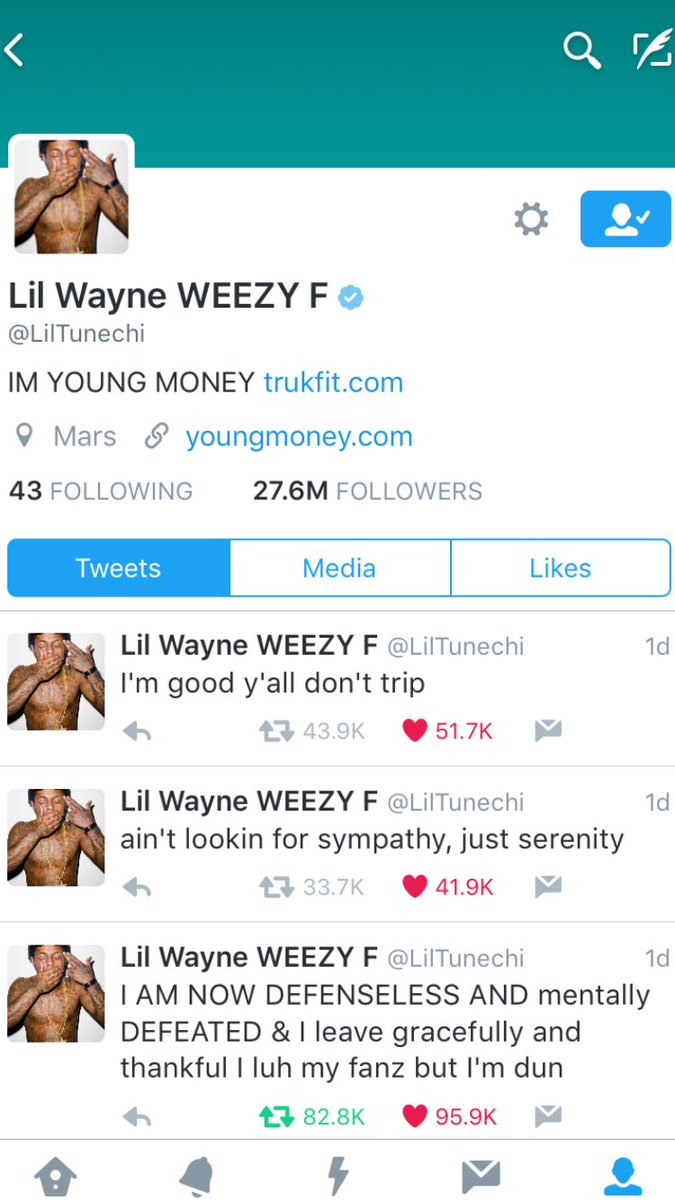 BreezyTmb's tweet photo. My motivation #WayneDontGo #WayneComeSignMe @LilTunechi https://t.co/oePabtofBS