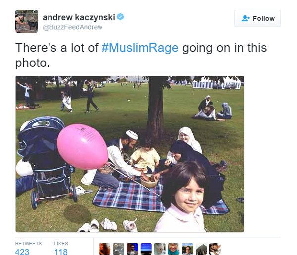 muslimgirl's tweet image. 10. September 2012 — #MuslimRage (@BuzzFeedAndrew)
muslimgirl.com/29612/10-hasht…