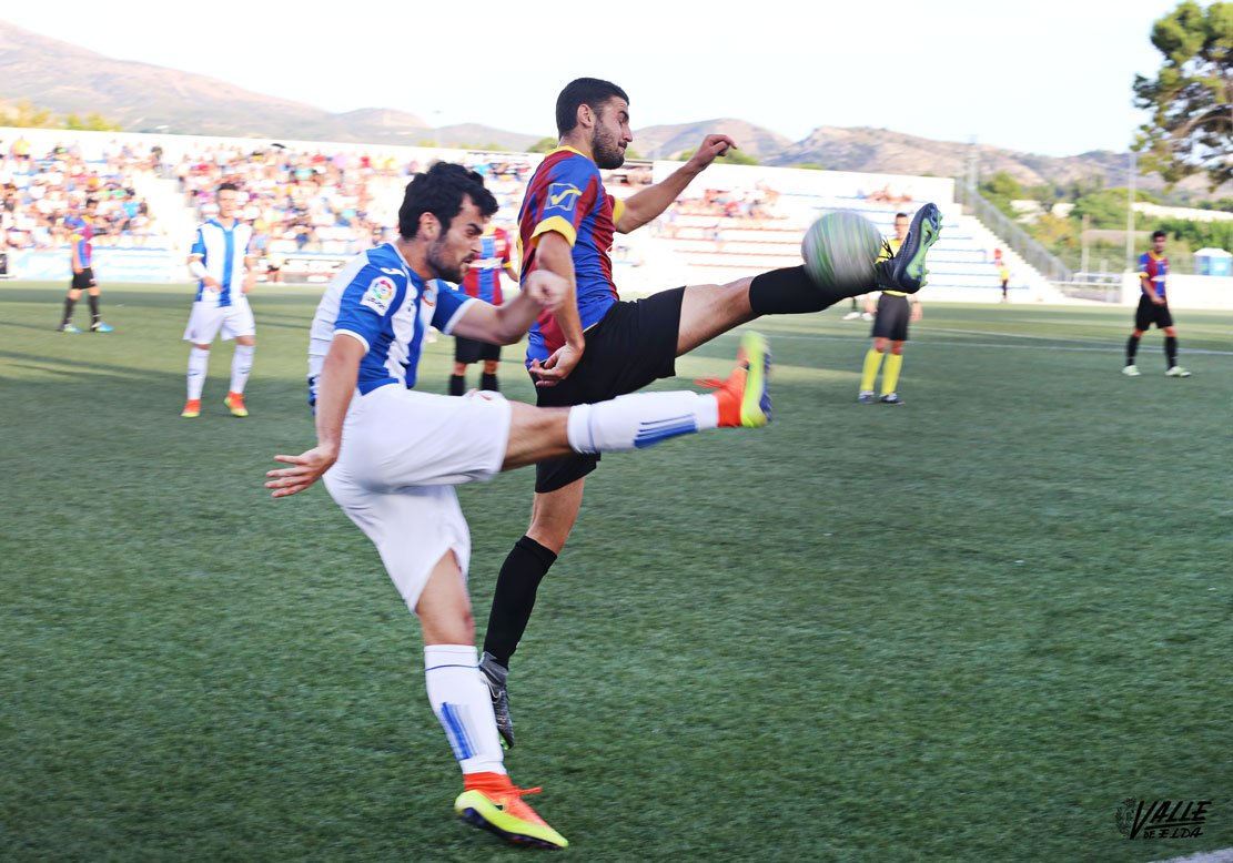 valledeelda's tweet photo. El @CD_Eldense no arranca ante el @RCDEspanyol B (0-2) #Elda https://t.co/bKqPxjaptH https://t.co/Upa6ZTllnV