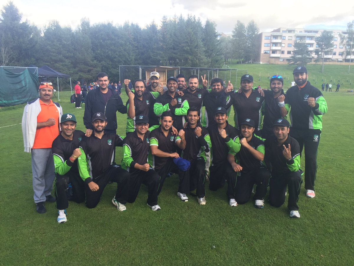 Gratulerer Minhaj CC med seieren i T20 finalen gruppe B 2016! Et tappert kjempende Fossum CK ble slått med 26 runs.