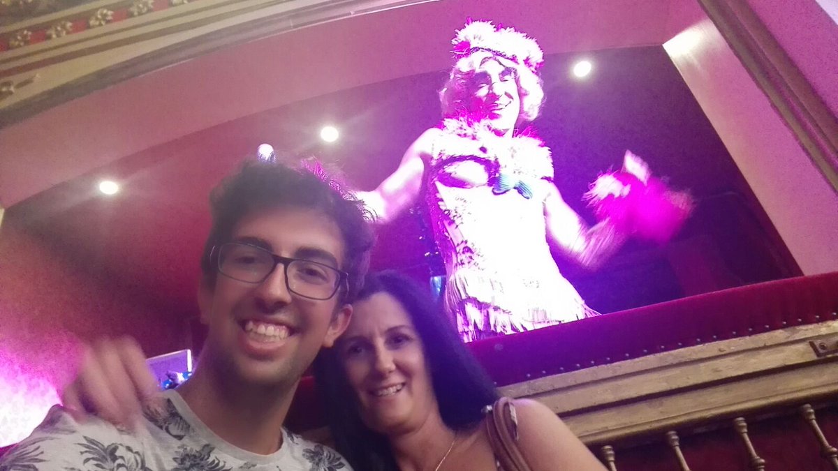 La fiesta de todas las fiestas, PRISCILLA, REINA DEL DESIERTO!!!  #ViendoPriscilla