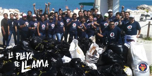 VoluntModelo's tweet photo. Gracias a todos los #VoluntariosModelo que se sumaron a #LaPlayaTeLlama, se recolectaron 11 toneladas de basura. 🏖 https://t.co/Hn0A19YXGL