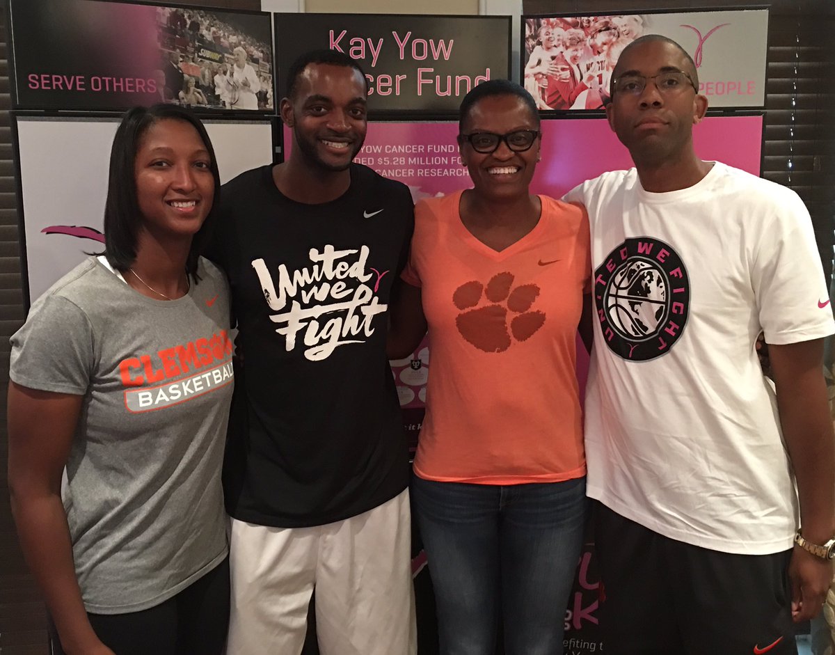 KayYowFund's tweet photo. Thanks @ClemsonWBB for your support of the #4kaygolfclassic #play4kay #makeadifference #kayyow #fightcancer https://t.co/AAYXG4EUsX