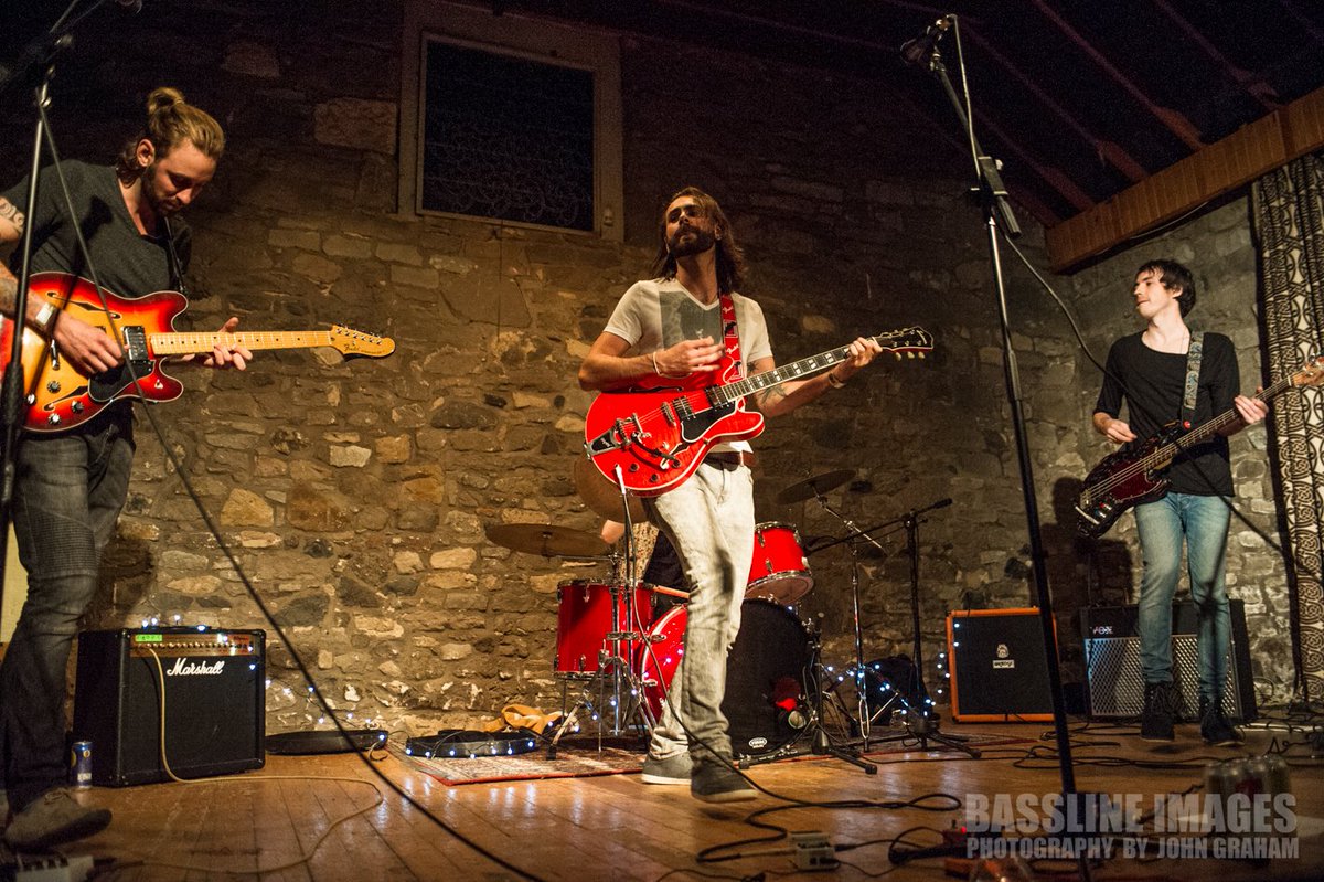 BasslineImages's tweet photo. @patersanimusic hometown headline gig at Hangarfest in Strathaven . More festival shots at https://t.co/CbFMF8brai https://t.co/YUwYHWk95c