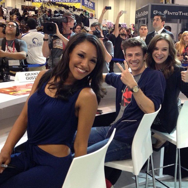 family_flash's tweet photo. Hey #FlashyFandom i had an amazing sunday! hope y'all too! Oh they are so sweeet together! ๐ https://t.co/DNmlirrYQ3