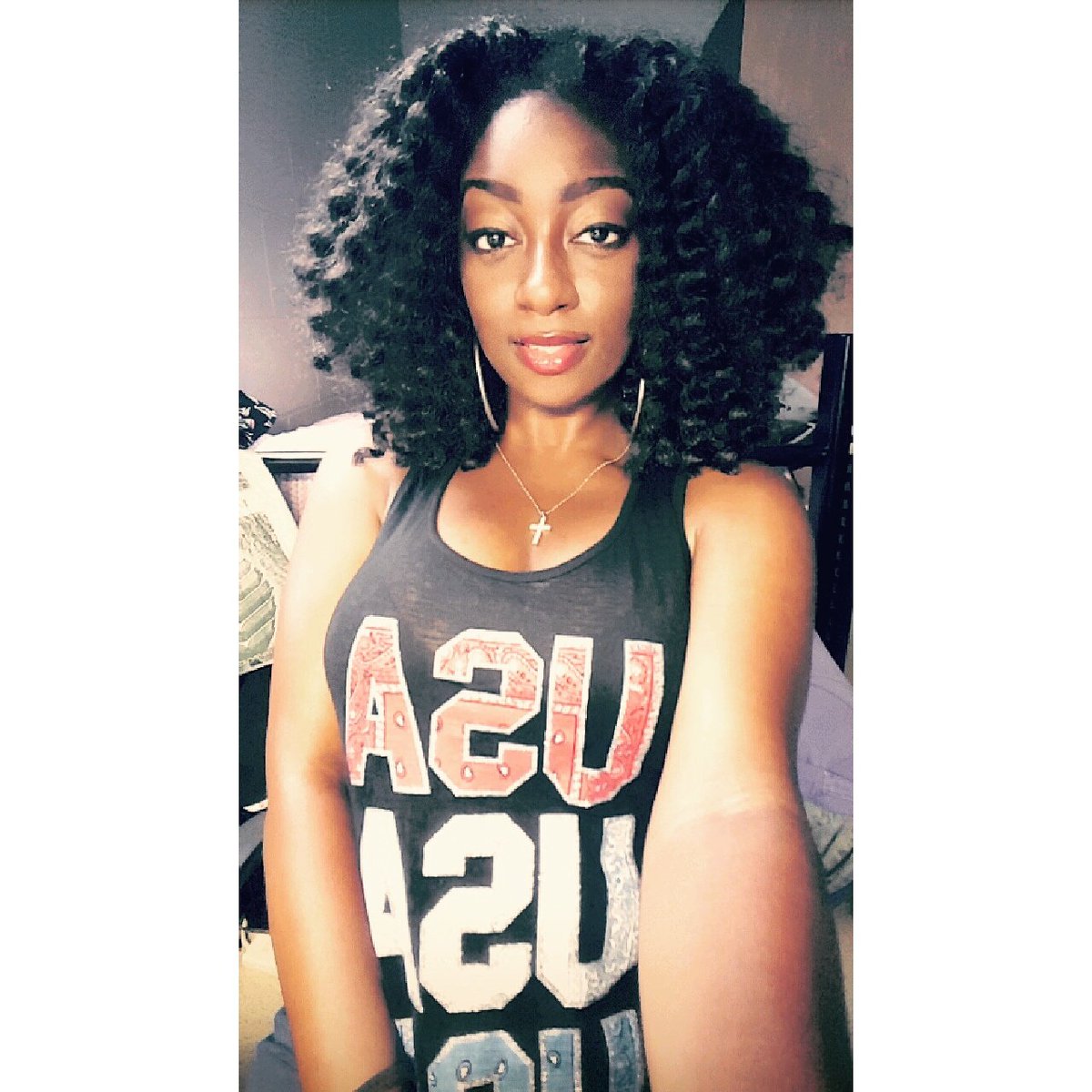 TyeSoul's tweet photo. I switch up 👄❤😗 https://t.co/8Wwp7uDgaL