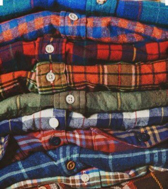 thefemaleboook's tweet photo. IM SO READY FOR FALL AND PUMPKINS AND FLANNELS AND SCARY MOVIES AND PRETTY LEAVES 🍂🎃 https://t.co/slFH4sgGlO