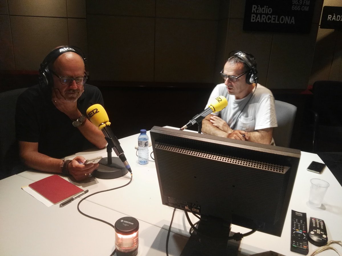 MalpasoyCia's tweet photo. #IniestaconManu @rbesac @marcosperiodico LA JUGADA DE MI VIDA @andresiniesta8 
https://t.co/wJgV64Y1xI https://t.co/9CS1KJgCr5