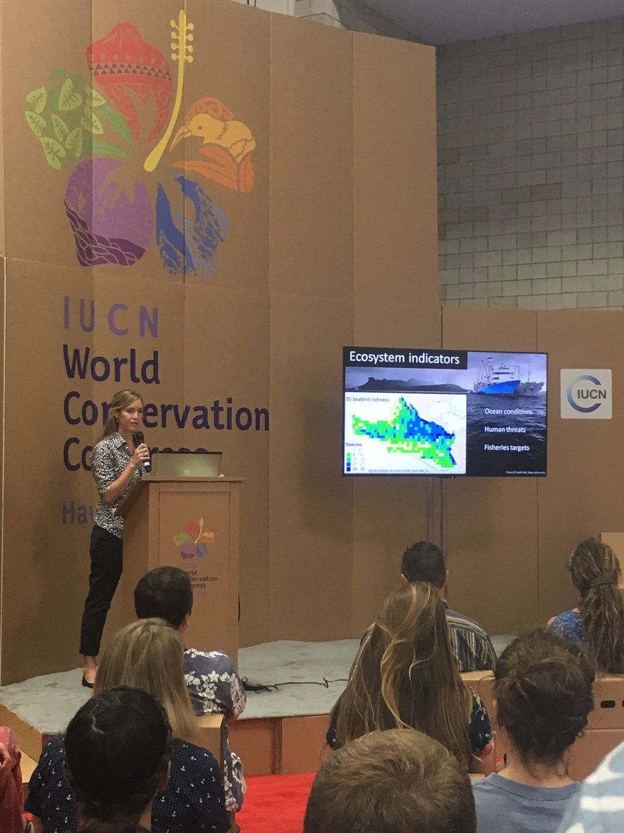 HiBiologist's tweet photo. What are seabirds worth? @summerlmartin #nutrientcycling #ecosystemindicators #toppredators #IUCNCongress #IUCNteam https://t.co/cCw16gfsNc