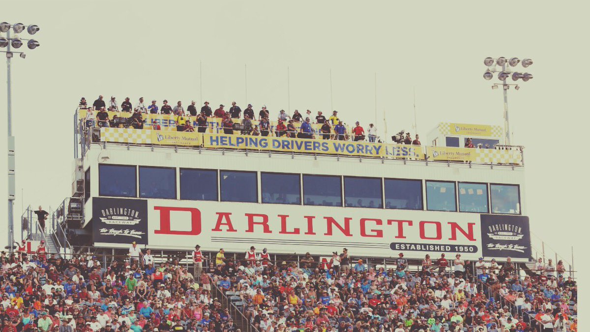 TooToughToTame's tweet photo. Race day spotter communication is presented by @LibertyMutual: Helping drivers worry less on the track &amp; road! https://t.co/xyPd8paBbr