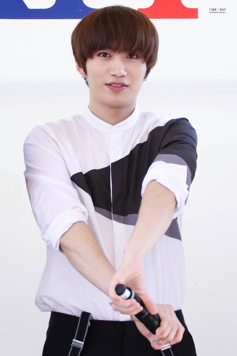 tinkboy920317 tweet picture