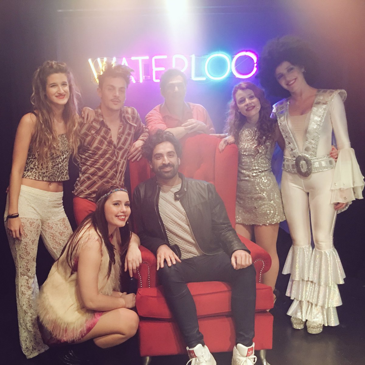 #BackstageZZN: Antes de la Despedida, <a href="/facureyes/">Facundo Reyes</a> fue a ver #WaterlooABBAilar en el <a href="/Teatro_bsas/">Teatro Buenos Aires</a> cc/<a href="/sdocompany/">SDO PR & Entertainment</a>