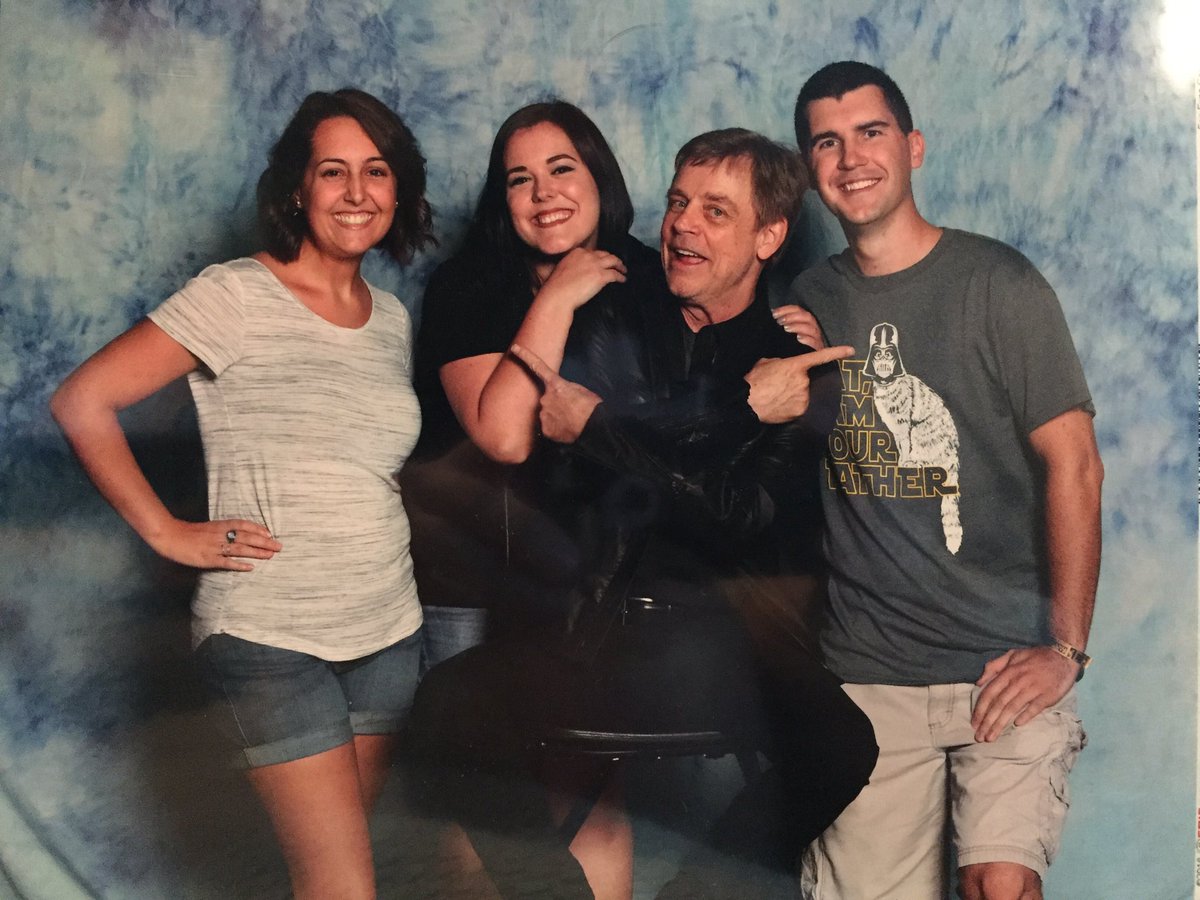 ChrasChassidy's tweet photo. This happened today!!! @brookiiemonster @emmlapo --@HamillHimself said he loves my shirt!!!! "Cat, I am your father" https://t.co/hi6T9XZQRl