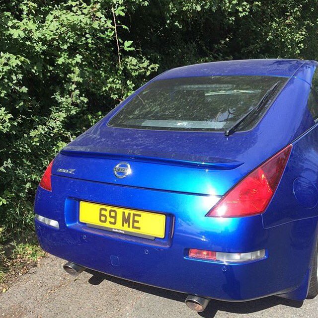 PlateSpotterUK's tweet photo. A very cheeky number plate spot by @TouchOfGloss
#69ME #PlateSpotterUK #TheySayYouCanWithANissan https://t.co/uLig8DCTNw