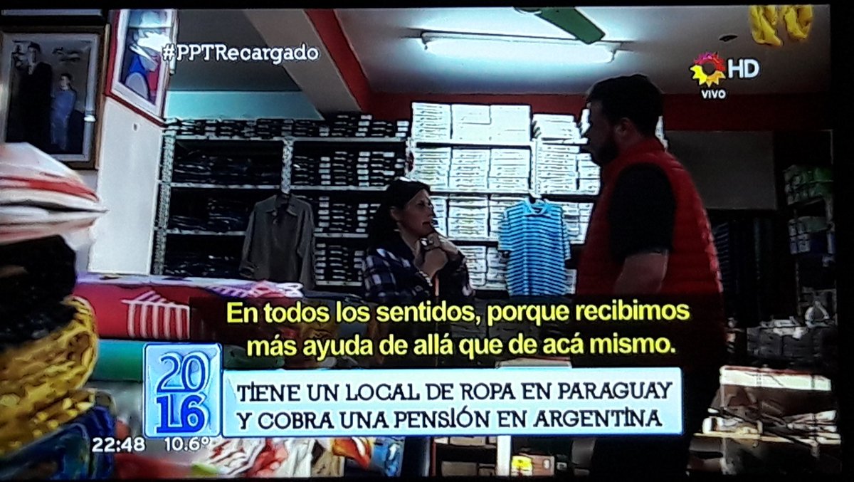 tuitskukas's tweet photo. Fabuloso. Argentina paga jubilaciones, pensiones y atiende enfermos de Paraguay. Gentileza de Insfran #PPTRecargado https://t.co/9sZFB843zH