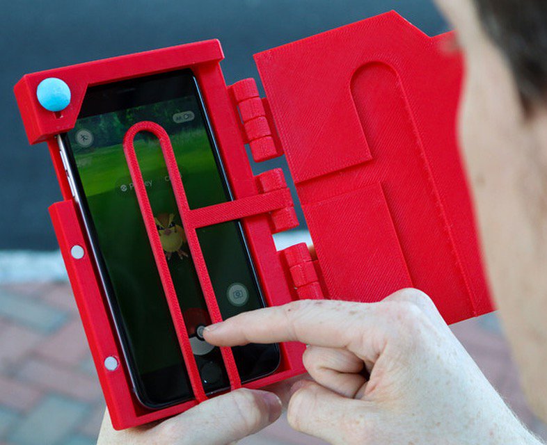 CubeForme's tweet image. The Pokedex has become a reality with @3DCentralVA&apos;s GO case! #3dcentral #geekcube #cubeforme