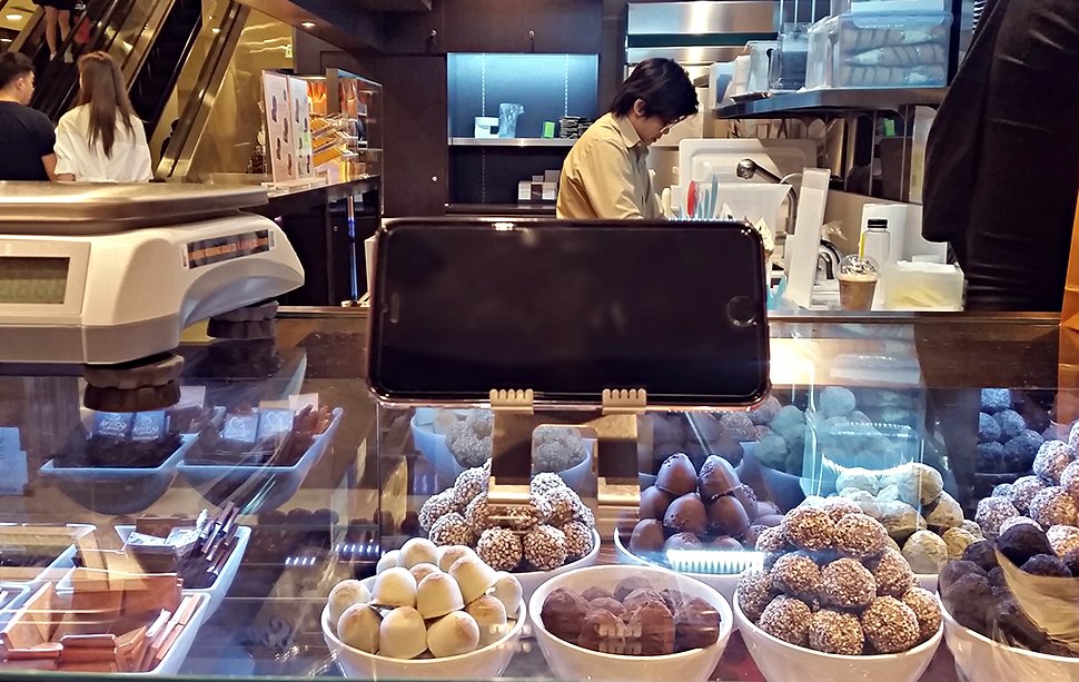 Every Where, Yeah Every Where!