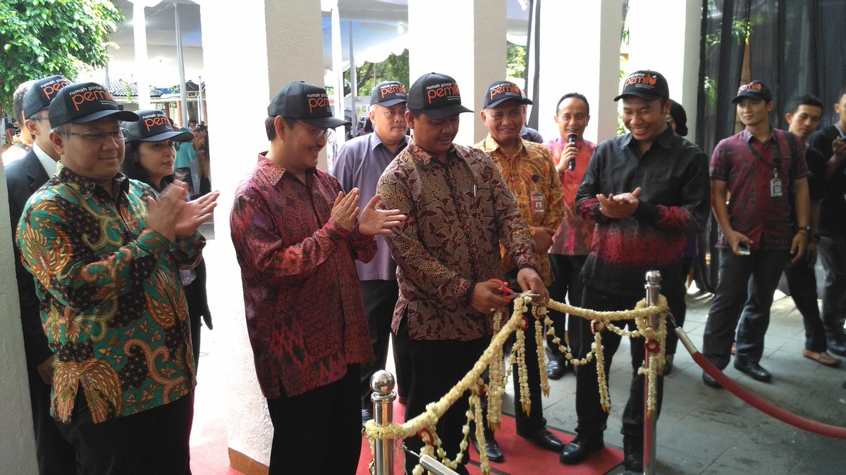 Pencanangan Zona Integritas&amp;RPP KPU <a href="/juriardiantoro/">Juri Ardiantoro #akuorameluedan; #kebiasaanbaru</a> <a href="/ferryfkr/">Ferry K Rizkiyansyah</a> @arifhakim66 @robie2u <a href="/K_Setyawan/">Mahira K Setyawan</a>