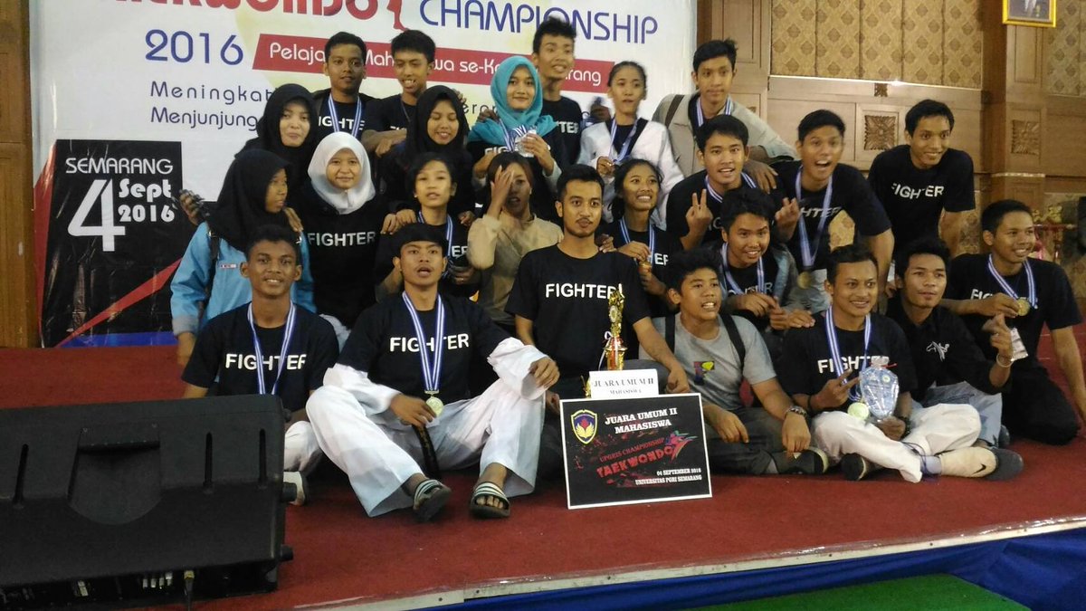 Taekwondo_UNDIP's tweet photo. Alhamdulillah Team Taekwondo Undip berhasih meraih juara umum 2 dalam acara UPGRIS Taekwondo Championship https://t.co/TmDnmIjDQH