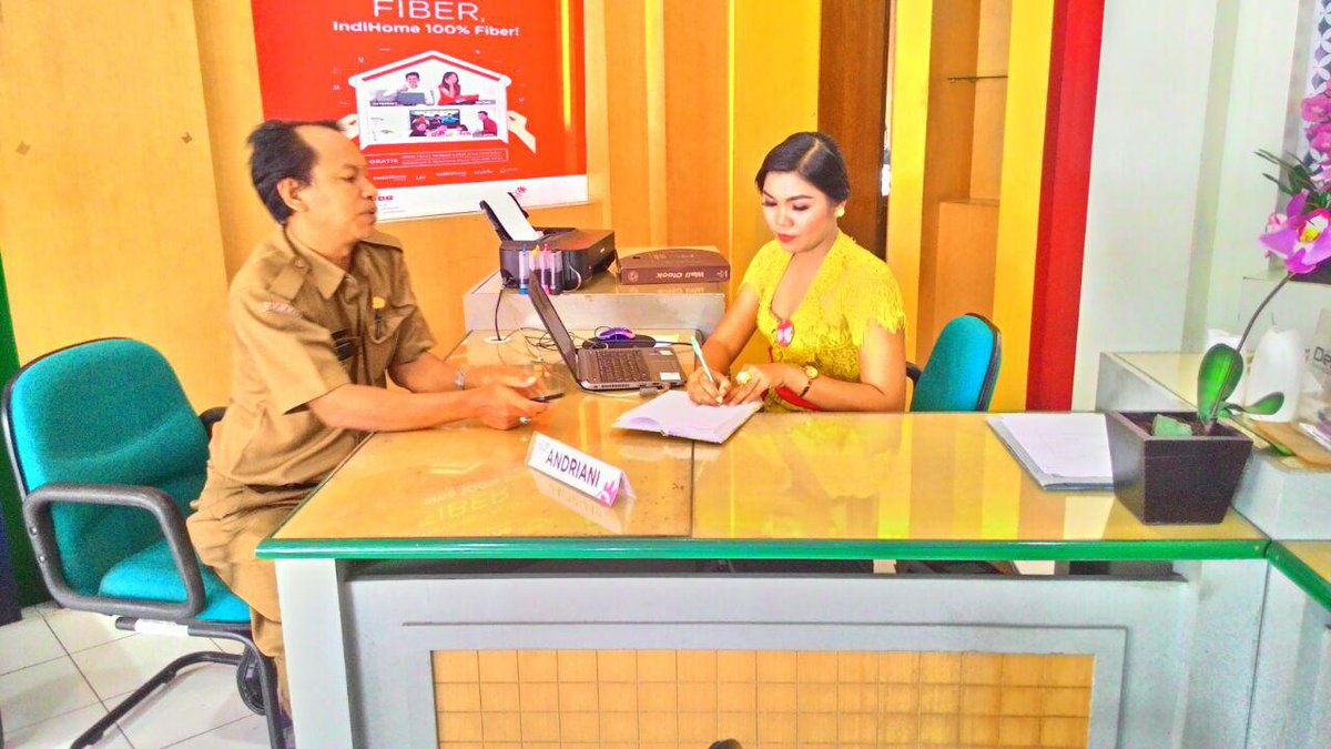 telkomsingaraja's tweet photo. @parwi66 @_funtastic5_ #TelkomFuntastic5 #TREG5 #SINTREG5 Selamat Hari Pelanggan Nasional https://t.co/AzBTua43ya