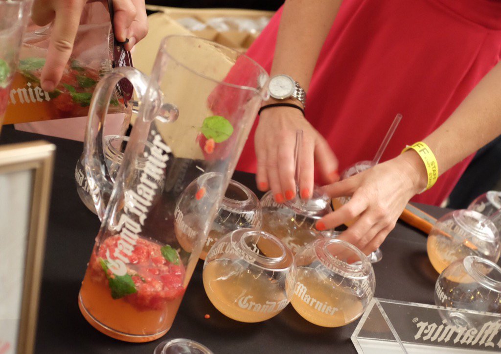 FindTBDE's tweet photo. the jack of all trades @GrandMarnierUSA is the companion for so many classic #craftcocktail recipes we can think of https://t.co/6cSW3evwqq