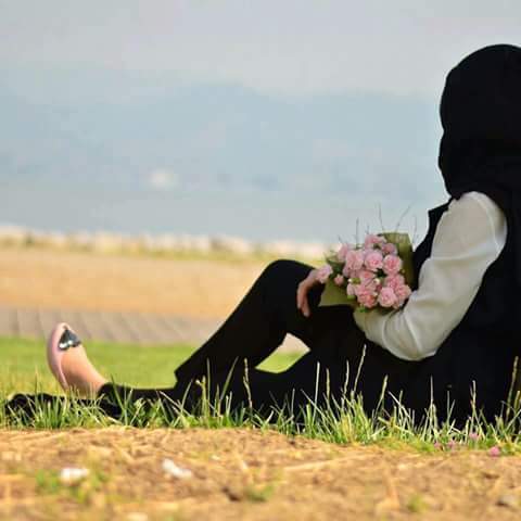 نحجي هواي #عالدنية❌
ونخلي الغلط بيهة👎👎
بس هو الغلط #بالناس🙄🙄
هي الدنيا شعليهة😏

#Zoza