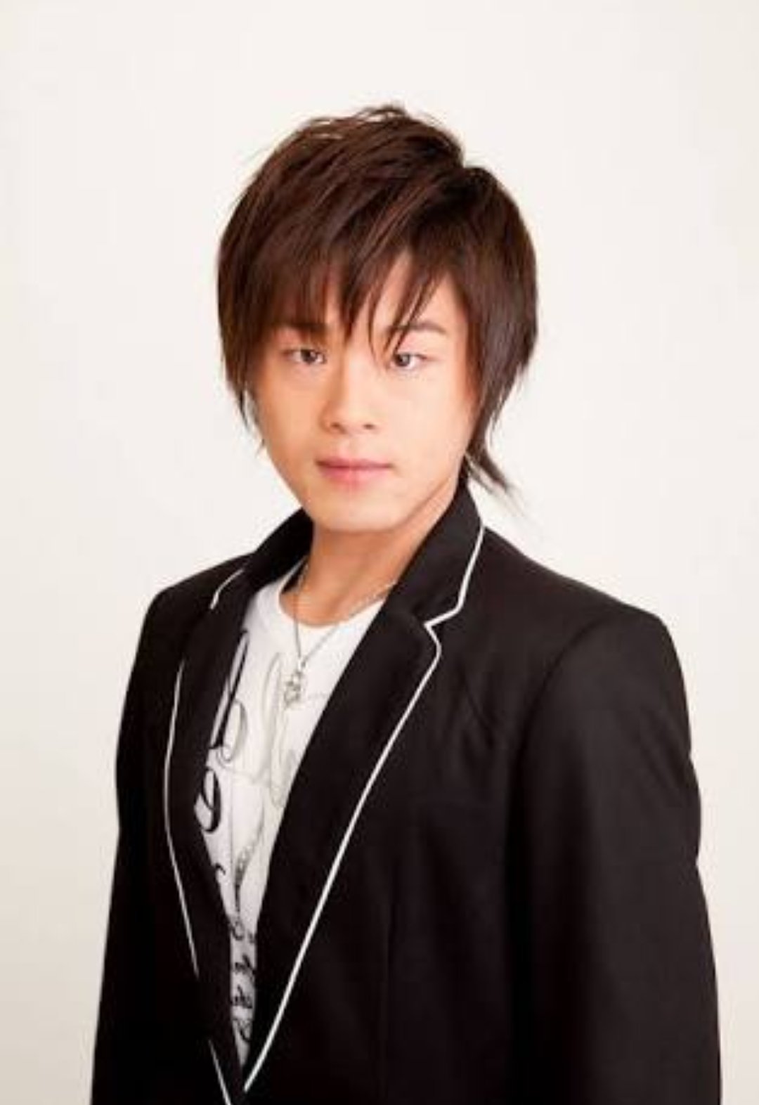 R ペテルギウスロマネ コンティの声優は松岡よしつぐさん この人の声担当saoのキリトだとか桜荘の空太だとか声幅広すぎだろww 拡散希望 T Co Gzxmywdphw Twitter