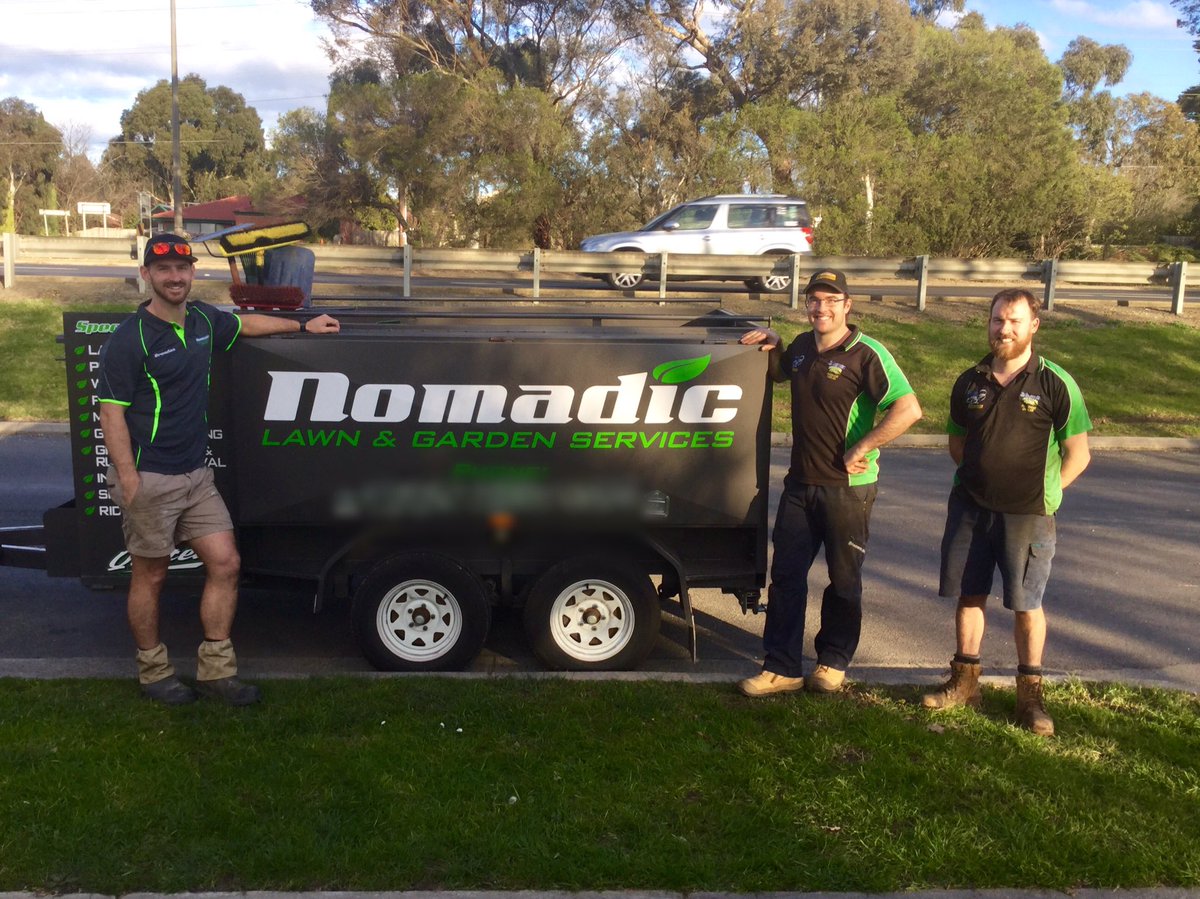 Thanks  to Brad &amp; Tim down at Mower Power Croydon for helping me get set up &amp; on my way. facebook.com/Croydon-Mowerp…