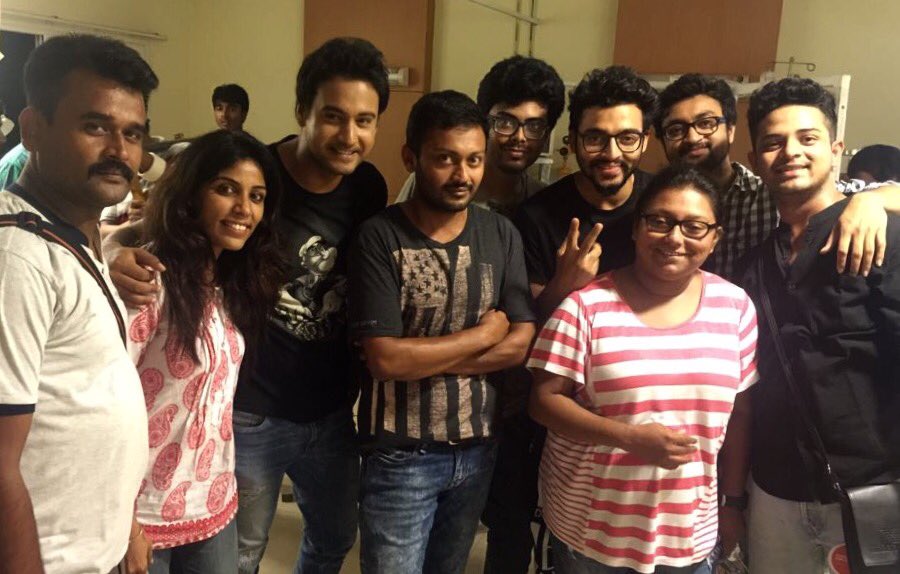 Yash_Dasgupta's tweet photo. Kudos 2 @BirsaDasgupta d most notorious director I hv evr worked with but at d same time d best maker I hv seen... 😘 https://t.co/7dxSstyfDg