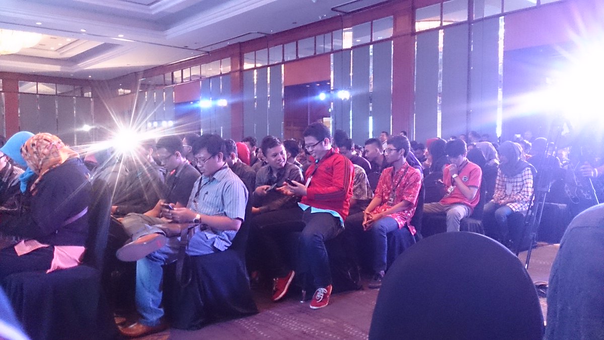 JefryF_Account's tweet image. #Bekrafdeveloperday