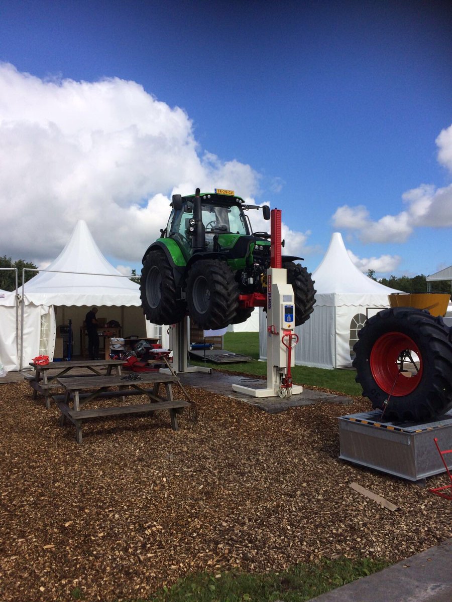 <a href="/StokvisEQ/">StokvisEquipment</a> volop bezig met opbouw <a href="/AgroTechniek/">Agrotechniek Holland</a> bezoek onze stand 3.28