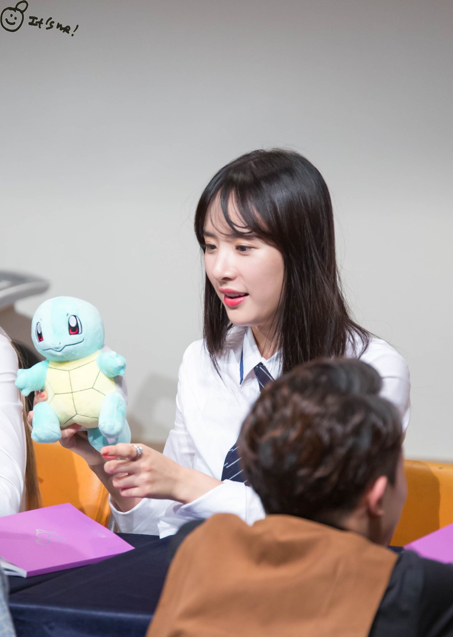 CrlxQ1yVIAAstC6.jpg:large